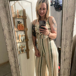 Meet your Posher, Alichia